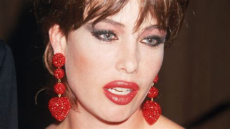 Kelly LeBrock Finally Reveals Why She Left。